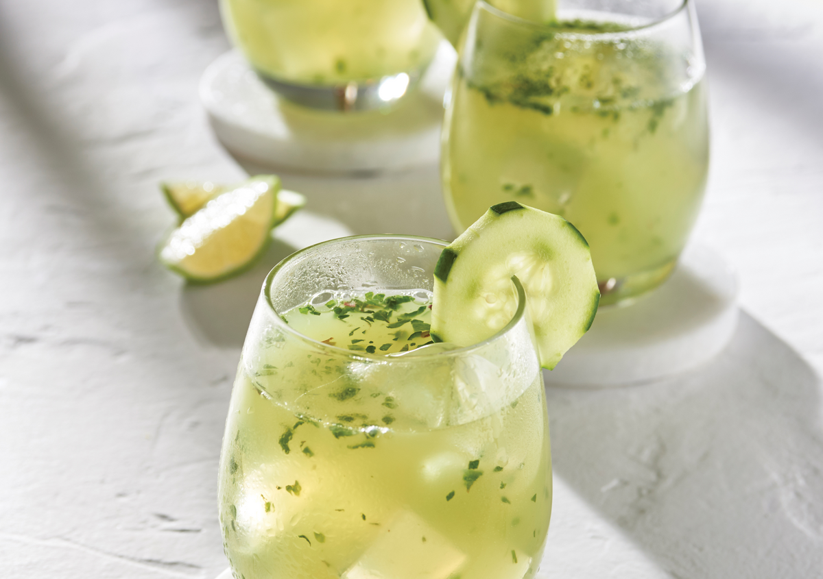 Agua de Pepino con Limón