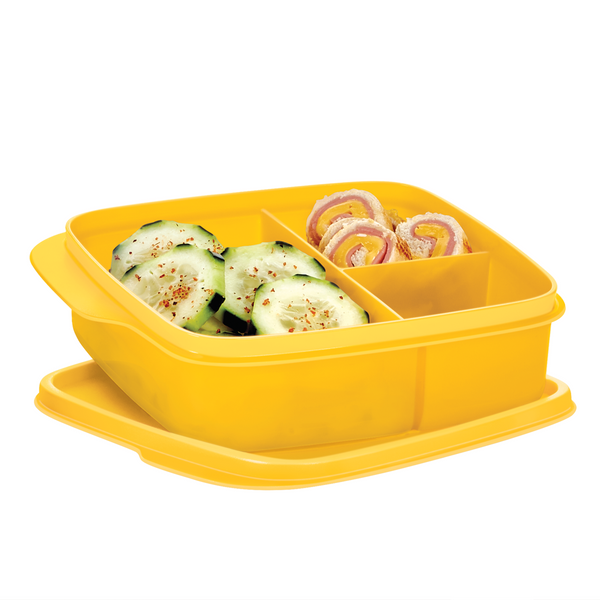 Contenedor para lunch con 3 div Tupperware. Dim: 4.5x15x15 cm.
